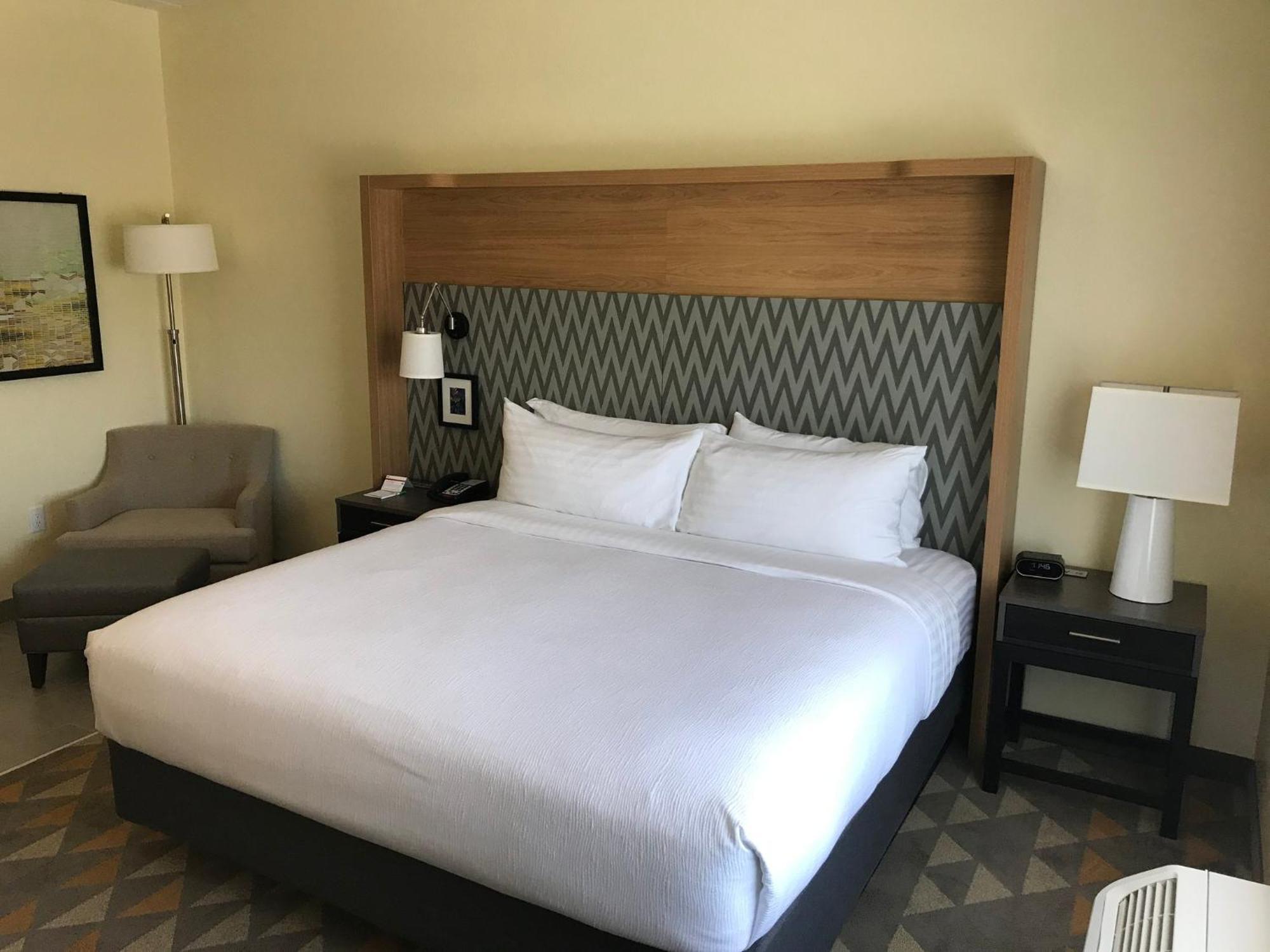 Holiday Inn & Suites Arden - Asheville Airport By Ihg Luaran gambar